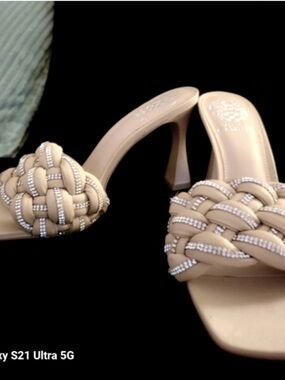 Vince Camuto Tan Mules with Silver Accents. Brand NEW no box